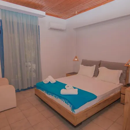 Panzió Akrotiri 3*