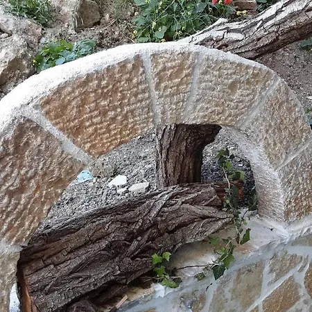 Panzió Akrotiri Vaszilikí