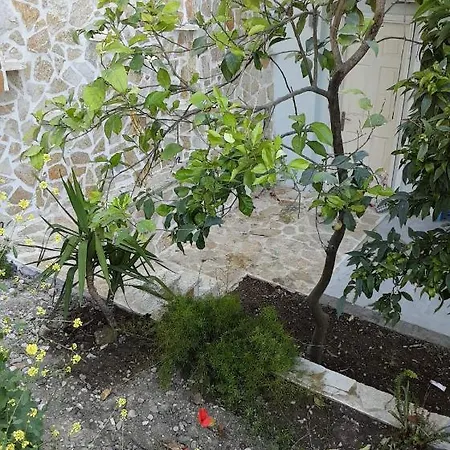 Akrotiri