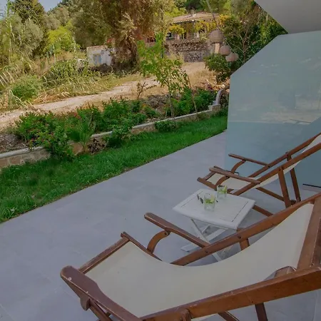 Bed and breakfast Akrotiri 3*