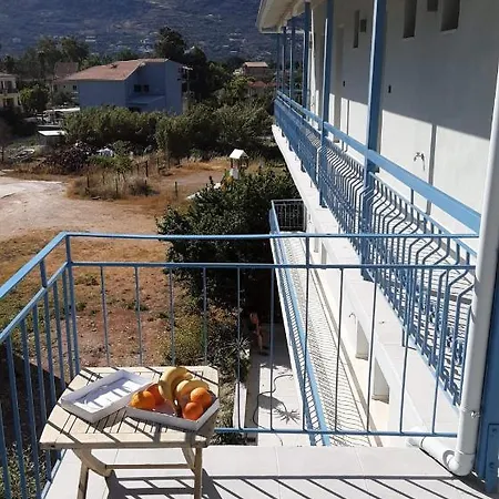 Akrotiri ואסיליקי